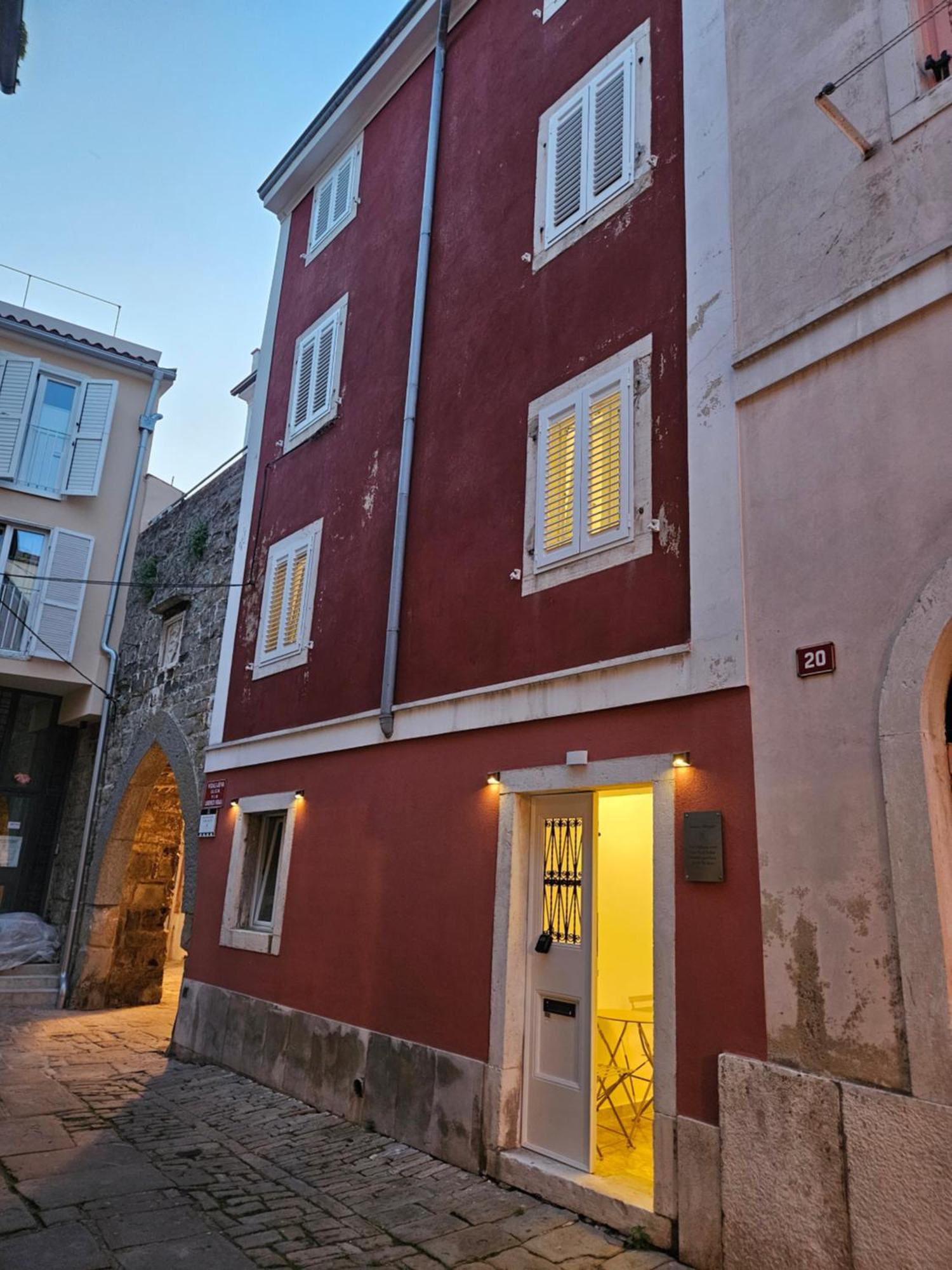 Don Dolfino Guesthouse - Hisa Dolfinova Vrata Piran Exterior photo